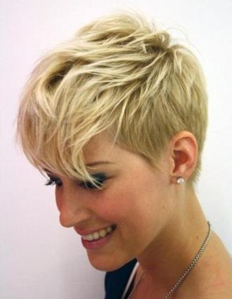 hairstyles for over 40 women — fashionable haircuts